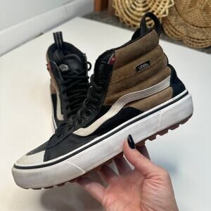 VANS SK8 Hi MTE 2.0 DX Dirt / True White Skate Shoes